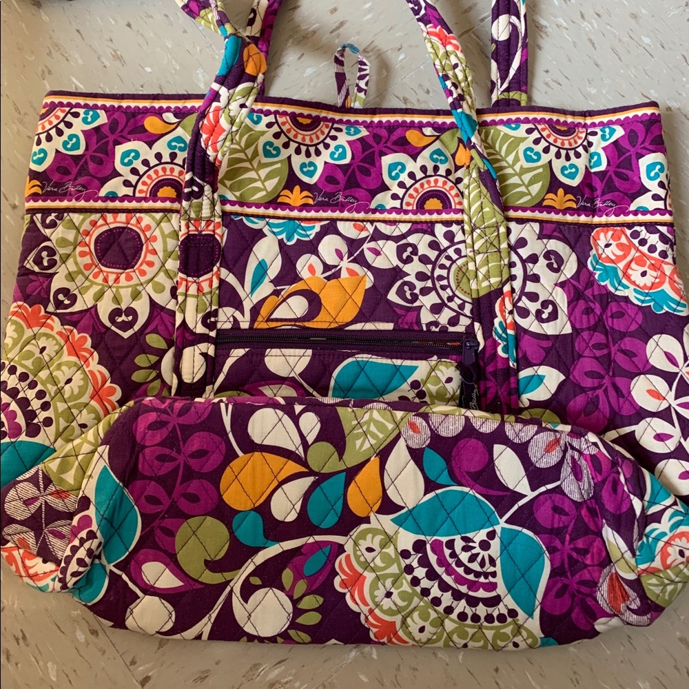 Vera Bradley large tote bag